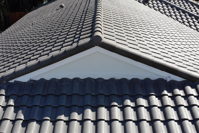 Residential roof repair in Miami